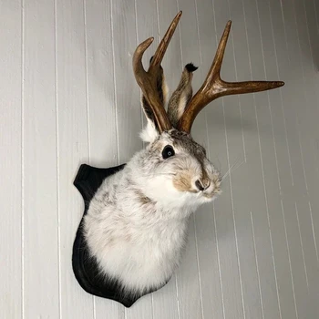 Jackalope על הקיר לקישוט ראש החיה קיר תפאורה מדומה ארנב עם קרן תלוי קישוט הבית הסלון