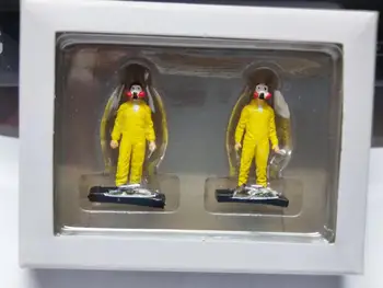 מלוכלכלת 1:64 הסרט בובה צהובה סגסוגת דגם הרכב מתכת צעצועים childen ילדים diecast מתנה